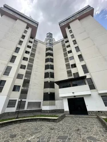 En Venta Bello Apartamento En Recta De Las Minas, San Antonio De Los Altos Kh