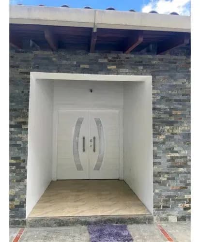 Se Vende Casa En Guayabitos 1250m2
