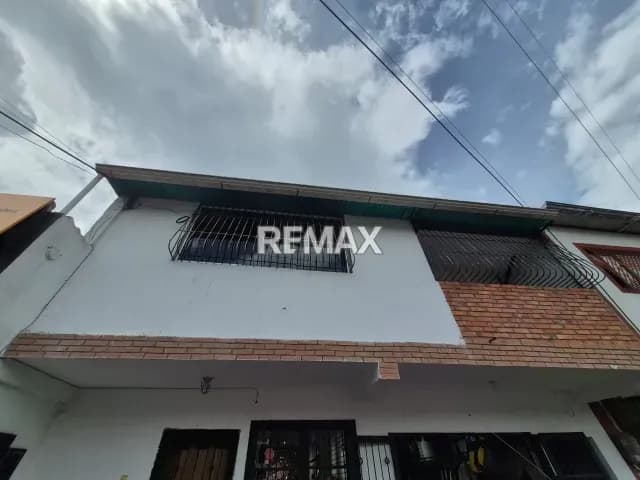 Apartamento. Alquiler. Cordero