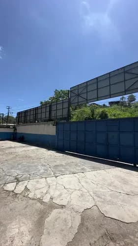 Galpon Con Amplio Terreno San Pedro De Los Altos, Los Teques