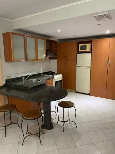 Alquiler Apartamento Tipo Estudio En Av. Bolívar Norte Valencia Res. Caroní La Ceiba Amoblado
