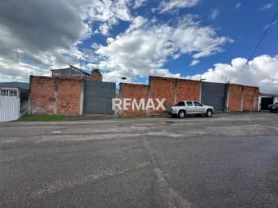 Terreno en venta en Calle del medio, Palo Gordo, Cárdenas, Táchira, VEN - $180k