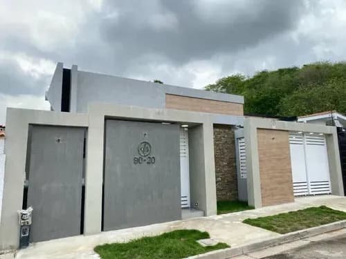 Casa De Una Planta A Estrenar En Trigal Norte Calle Cerrada