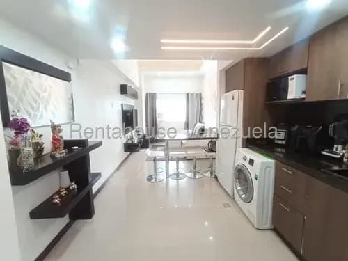 Apartamento En Venta Miravila Mls# 26-18993 Christian Szotyori