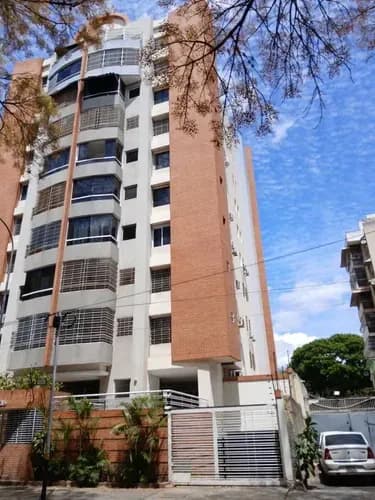 Apartamento- El Paraiso