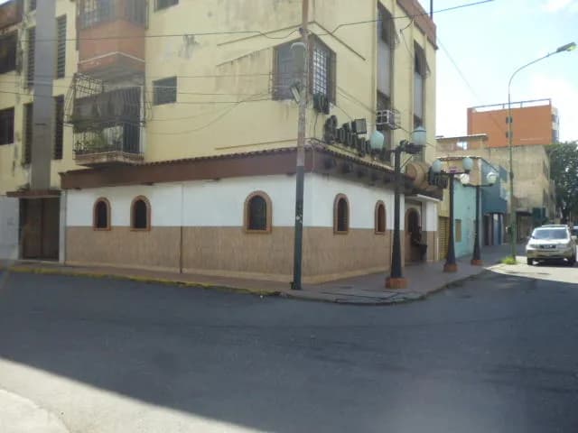 Comercial (Local Comercial) en Venta en Centro, Lara