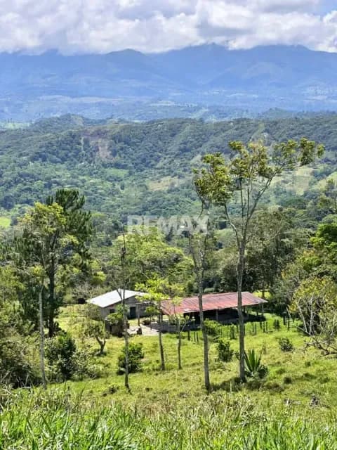 SE VENDE TERRENO VIA RUBIO