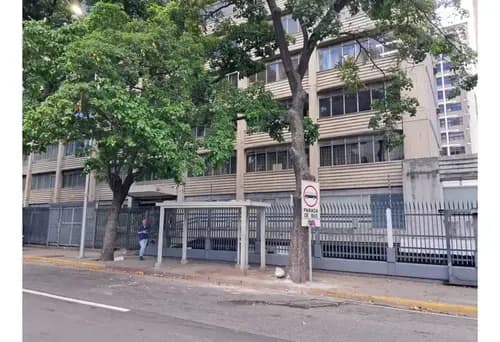 Vendo Oficina 174m2 Avenida Libertador 4197