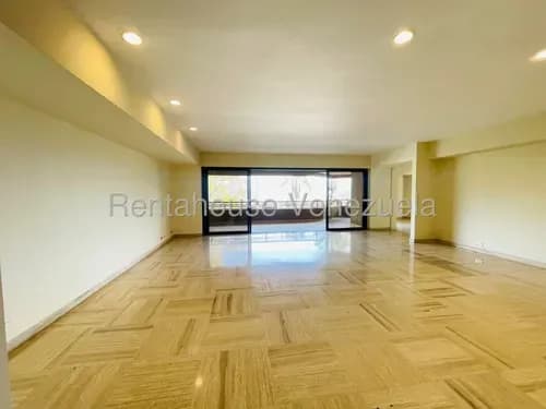 Apartamento En Venta En Altamira Chacao Caracas Ascensor Privado Pisos De Marmol