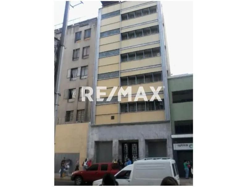 Edificio Comercial en Av. Universidad MI VE