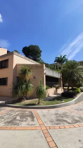 Casa En Venta En Urb Lomas Del Este Ls