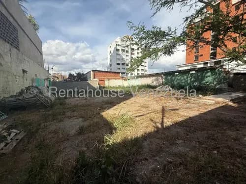 26-9193 Presentamos Una Oportunidad De Inversión Excepcional En La Zona Con Mayor Auge Comercial Y Residencial De Barquisimeto, Este Terreno De 603,02 M², Vende Adelaida Armeya Aa
