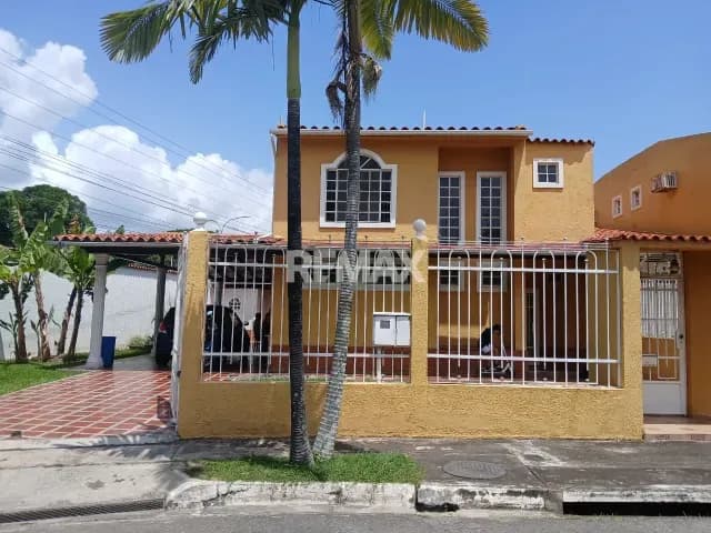 Casa en venta - $85k