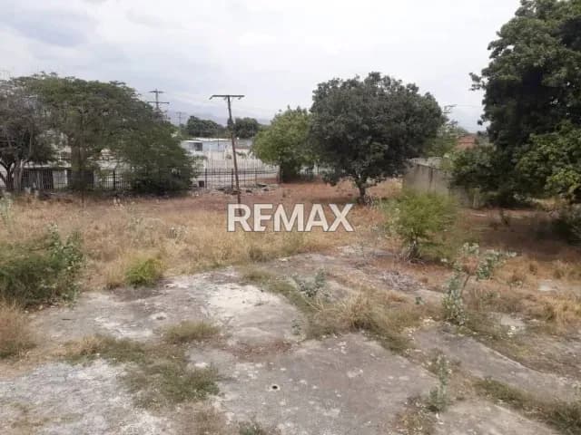 En Venta terreno industrial en zona industrial castillito