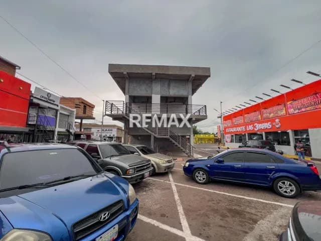 Alquiler de local comercial en piso 1 en cc Ciudad de Progreso, el Nino