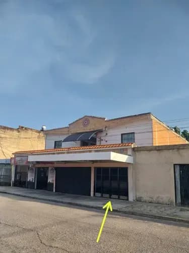 (lc) En Venta Local A Pie De Calle En Excelente Ubicacion En La Michelena
