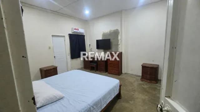 Casa en venta mas anexo con entrada independiente
