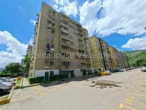Apartamento En Venta En La Montaña Turmero 26-22035 Df