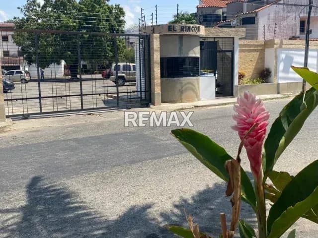 APARTAMENTO UBICADO EN LA URB. EL RINCÓN, CONJUNTO RESIDENCIAL EL RINCÓN