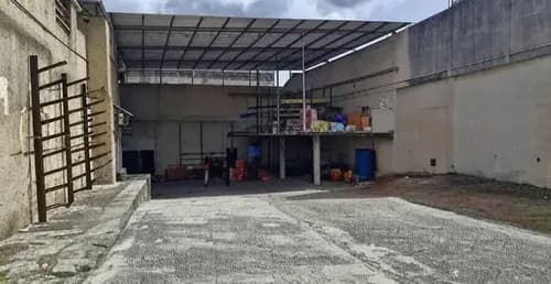 Galpón En Venta En Chapellin