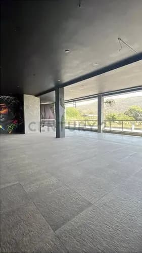 Alquiler Local Comercial, En Plena Autopista Variante, Sector La Cumaca.