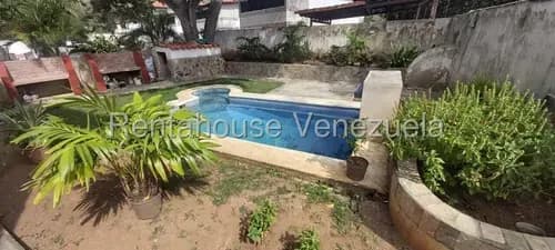 J.a.g - Vende Apartamento 72m2 - Vía Playa El Agua - Agua De Manantial Permanente, Margarita.