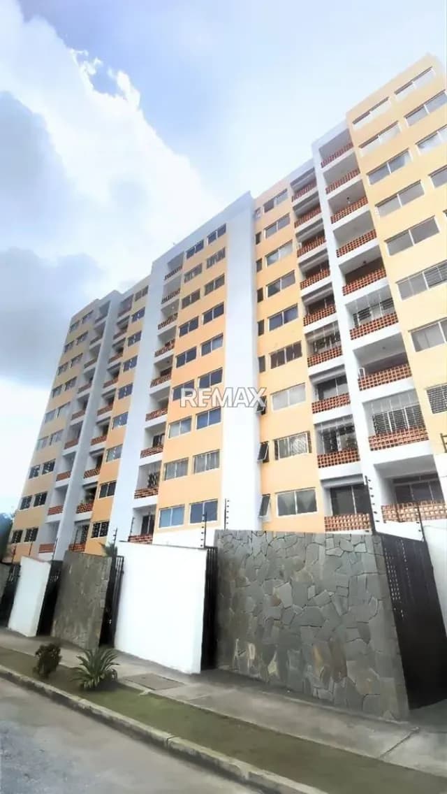 Venta de apartamento en Res. Isla Turquesa, Mañongo