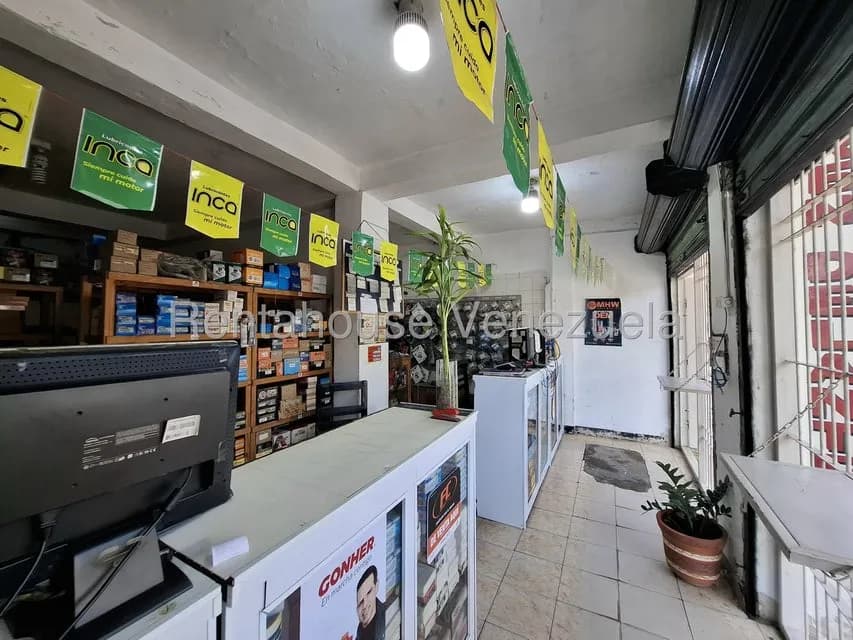 Negocios y Empresas (Comercio) en Venta en Santa Rita, Aragua