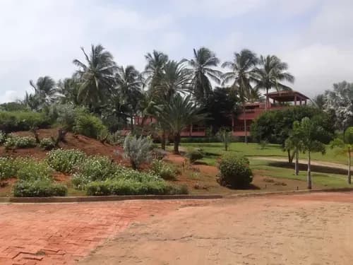 Amplia Casa En La Mira Playa El Agua Ubicación Discreta