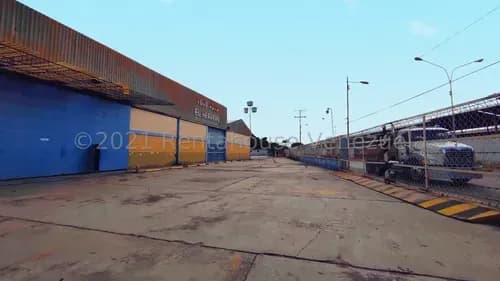 Galpón En Venta Santa Rita Maracay 25-15200 Yb