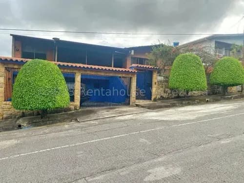 Ir /// Hermosa Casa En Venta - Urbanizacion Miranda // Mls #23-24155
