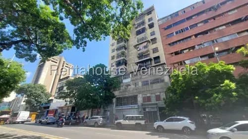 Venta De Apartamento En La Candelaria. Lgb