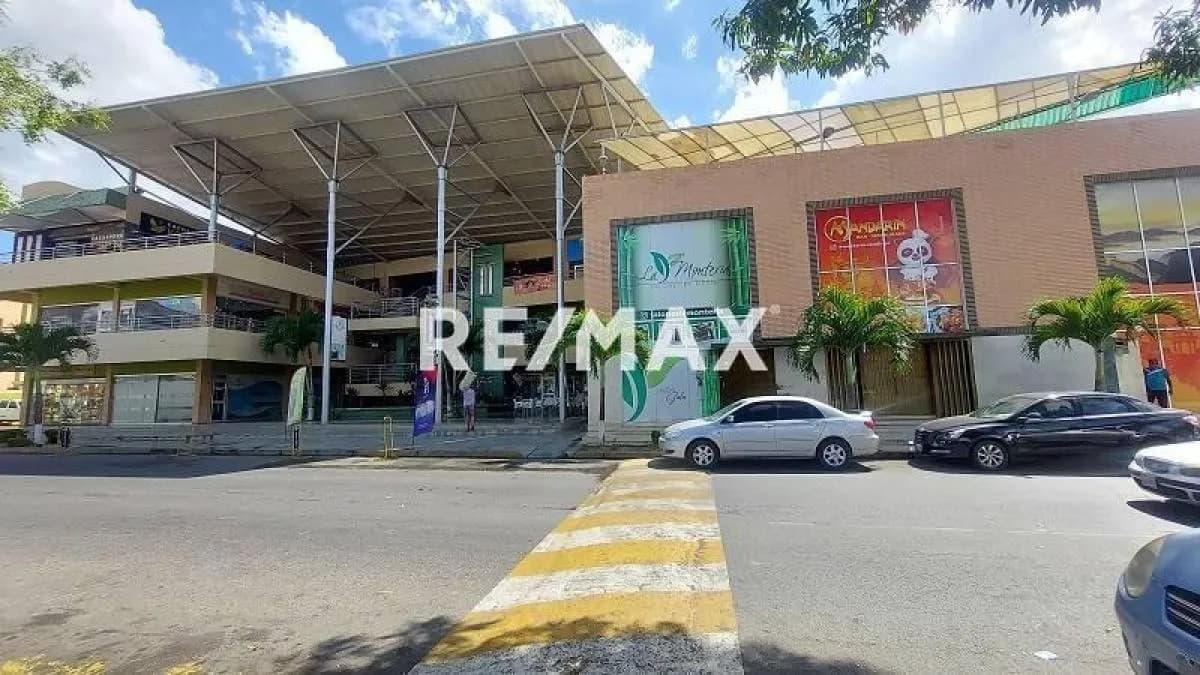En Venta Local, CC Brisas Del Valle, El Remanso, San Diego