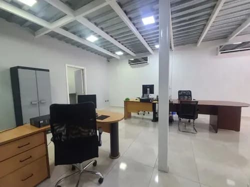 Alquiler De Local Comercial En La Urb La Alegría, Valencia Carabobo