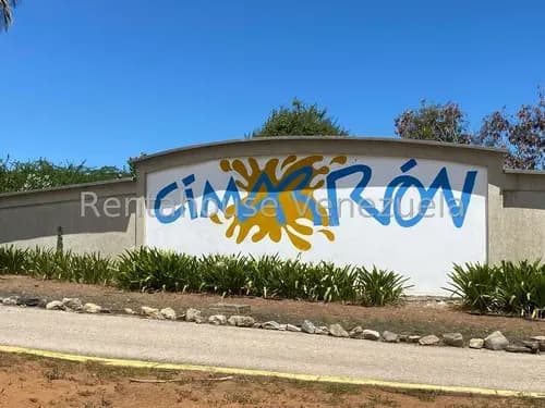 J.a.g - Vende Ph 140m2 Playa Parguito Salida Mar Planta Desalinizadora - En Una De Las Zonas Mas Estratégica De La Isla De Margarita - Porlamar, Nueva Esparta.