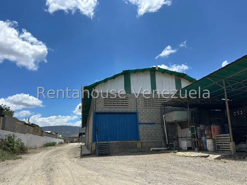 Comercial (Galpon - Deposito) en Alquiler en Parroquia Juan de Villegas, Lara