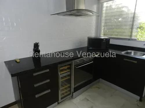 Mp Apartamento En Alquiler En La Alameda Yf 26-19638