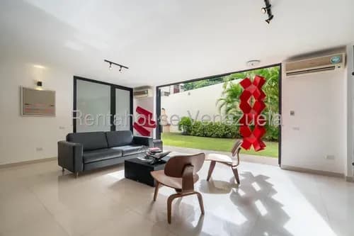 Cv Apartamento En Venta En Colinas De Valle Arriba Yf 26-7559