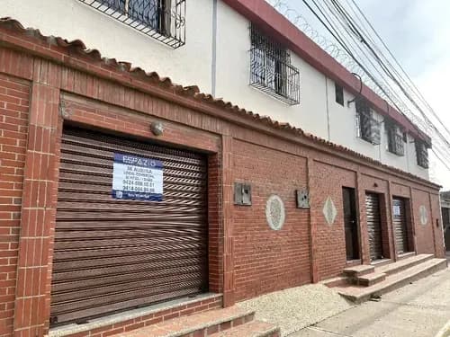 Local A Pie De Calle En Puerto La Cruz