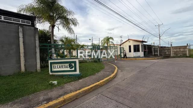 Casa en Venta en Urbanizacion Palma Real Conjunto Residencial El Cafetal Sector Tipuro Maturin