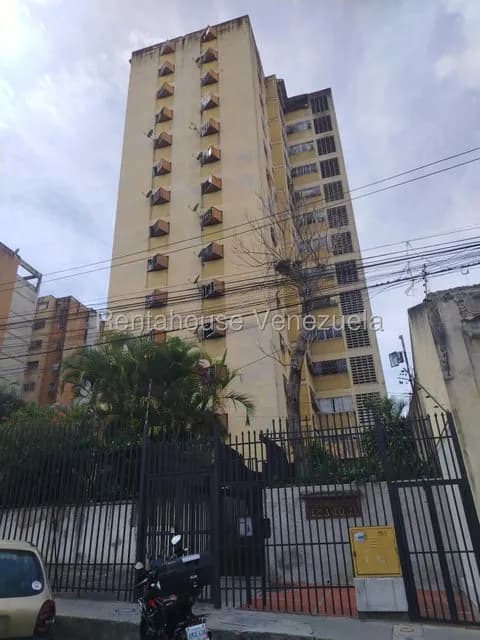Apartamento (1 Nivel) en Venta en Parroquia Altagracia, Distrito Metropolitano