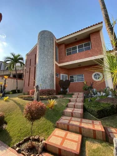 F-4845. Alexora Vende Lujosa Casa Residencial 2 Niveles, Ubicada En La Urb. Prebo Iii, Valencia (4,5,3)