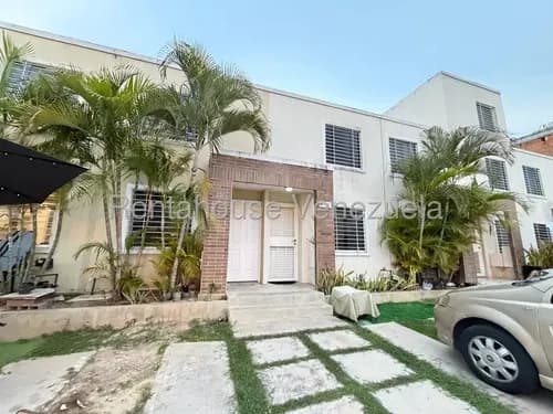 César Bullones Vende Linda Casa En Caminos De Tarabana, Lara 26-18808