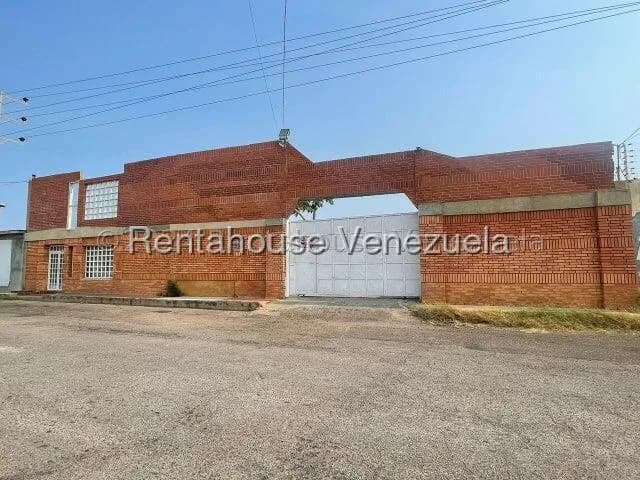 Comercial (Local Comercial) en Venta en Punto Fijo, Falcon
