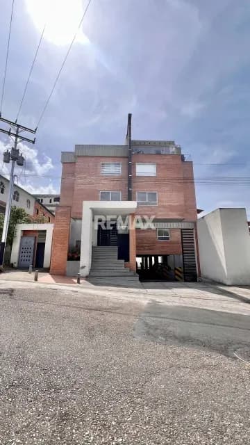 Apartamento en Planta Baja Edificio Don Aristides Pueblo nuevo vía polígono de tiro
