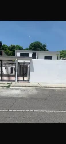En Venta Casa En Condominio Cerrado La Romana Nueva Con Ando Bifamiliar Condominio Privado, Con Entrada Llamada A Celular