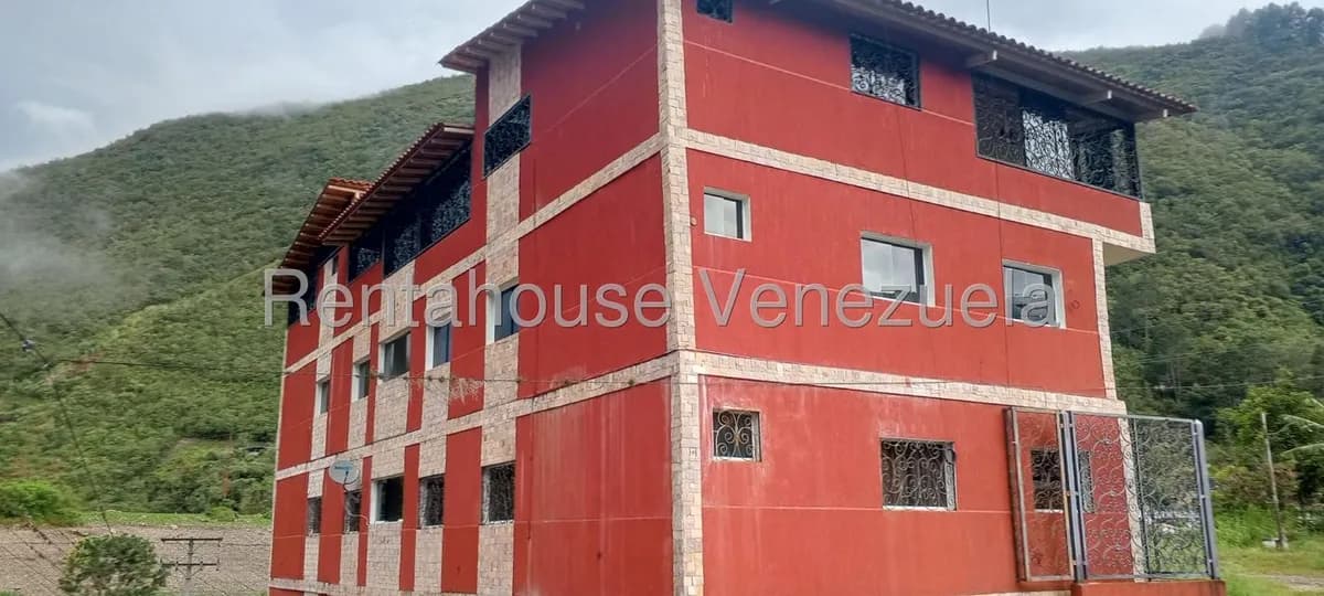 Apartamento (Penthouse) en Venta en Via La Puerta, Trujillo