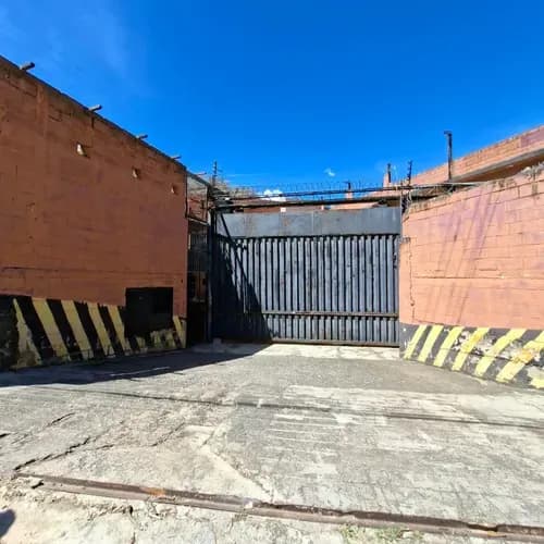 Galpón En Venta Con Gran Potencial En Caucagüita Km 12 Carretera Caracas Guarenas