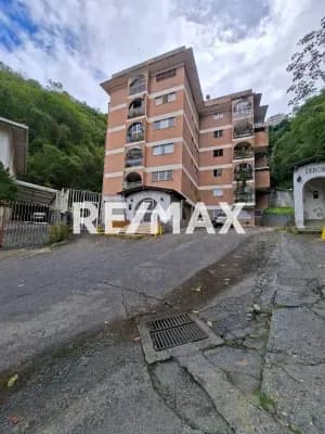 APARTAMENTO EN VENTA EN COLINAS DE BELLO MONTE