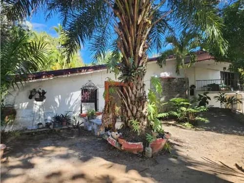 Se Vende Casa En 1700m2 De Terreno 10h/10b/6e